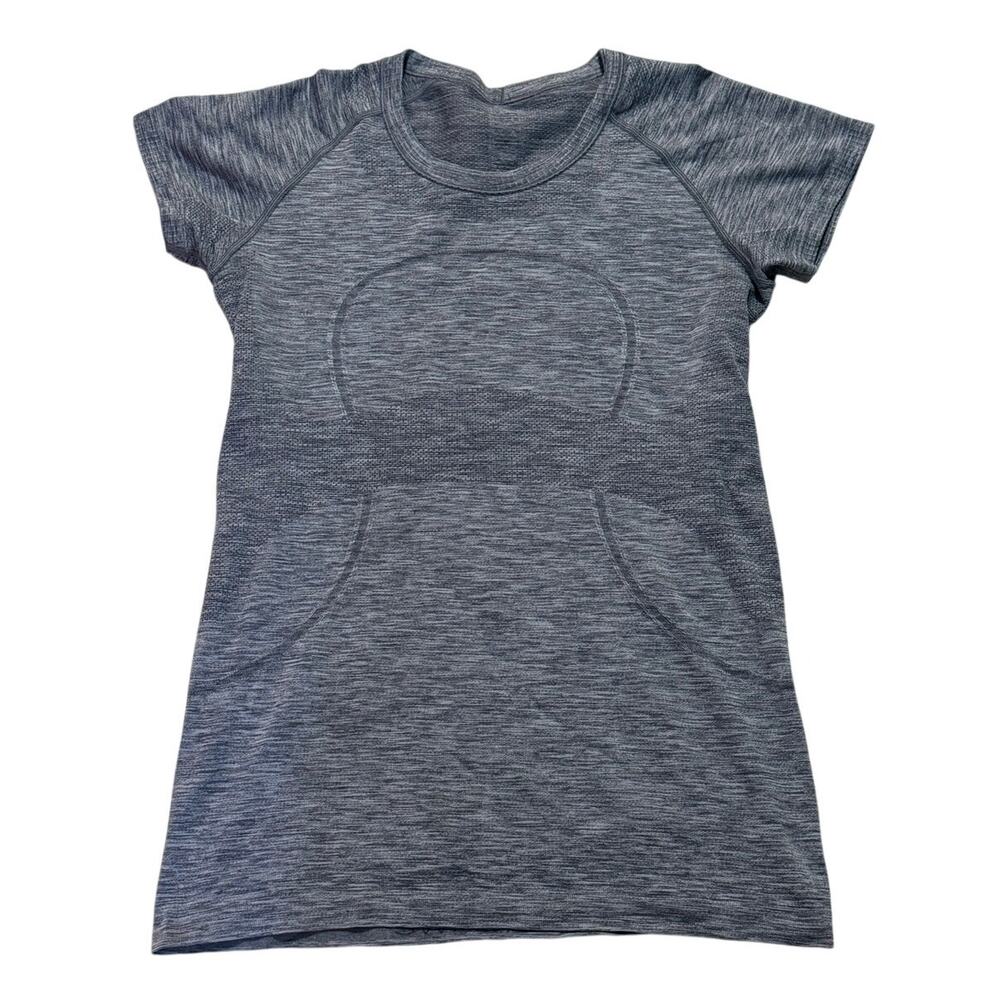 Lululemon Swiftly Tech Shirt Women's 10 in Gray Heathered Short Sleeve